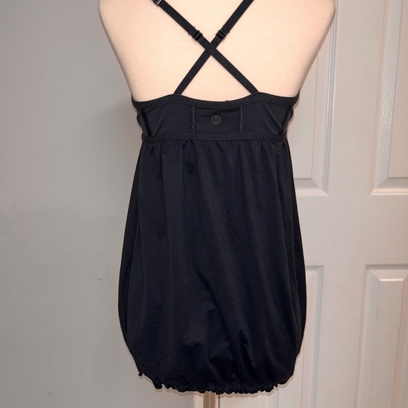 - LuLuLemon Rehearsal Tank Top Size 8 - Picture 9 of 11